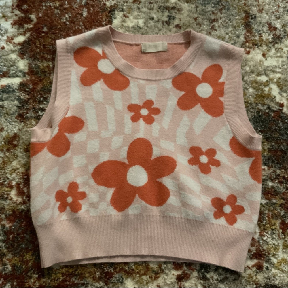 Altar'd State Pink and Orange Floral Short Sleeve Top